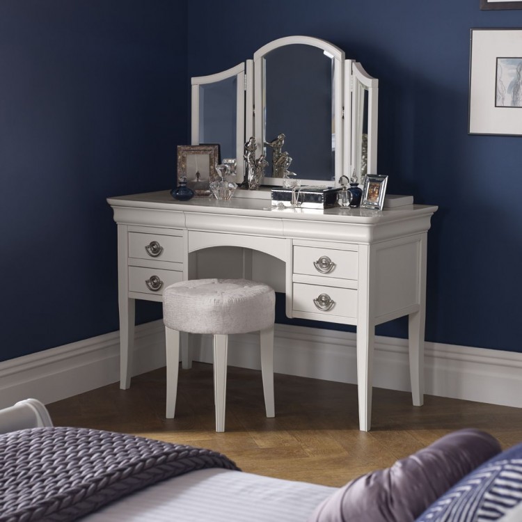 Dressing Tables - December Sale