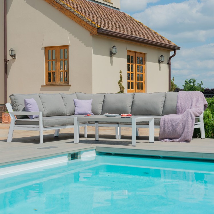 Maze Lounge Outdoor Fabric New York White Corner Sofa Set