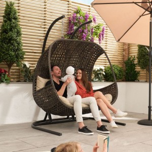 Nova Garden Furniture Brown Rattan Double Hanging Egg Chair Nova Garden Furniture Brown Rattan Double Hanging Egg Chair