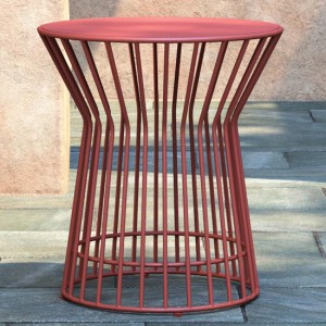 Novogratz Furniture Roberta Outdoor/Indoor Red Metal Side Table Novogratz Furniture Roberta Outdoor/Indoor Red Metal Side Table