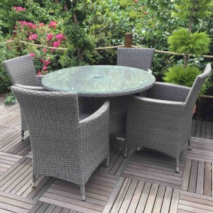 Royalcraft Garden Furniture Paris Rattan 4 Seater Carver Dining Set