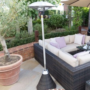 Nova Outdoor Living 2100w Brown Rattan Free Standing Parasol Patio Heater Nova Outdoor Living 2100w Brown Rattan Free Standing Parasol Patio Heater