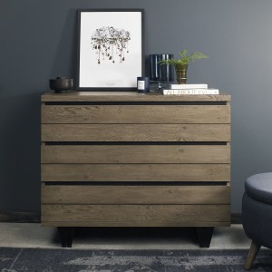 Tivoli Weathered Oak Furniture 3 Drawer Chest Tivoli Weathered Oak Furniture 3 Drawer Chest