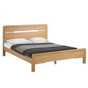 Julian Bowen Oak Furniture Curve 4ft6 Double Bed Julian Bowen Oak Furniture Curve 4ft6 Double Bed