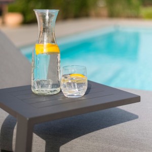 Maze Lounge Outdoor Fabric Aluminium Grey Side Table