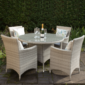 Royalcraft Garden Furniture Lisbon Rattan 4 Seater Round Carver Dining Set