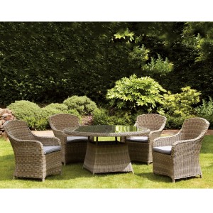 Royalcraft Garden Furniture Wentworth 4 Seater Round Imperial Dining Set  