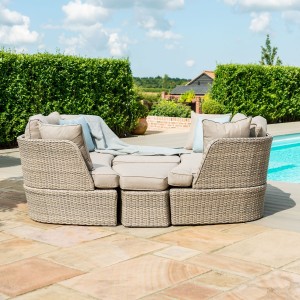 Maze Rattan Garden Furniture Cotswolds Daybed Maze Rattan Garden Furniture Cotswolds Daybed