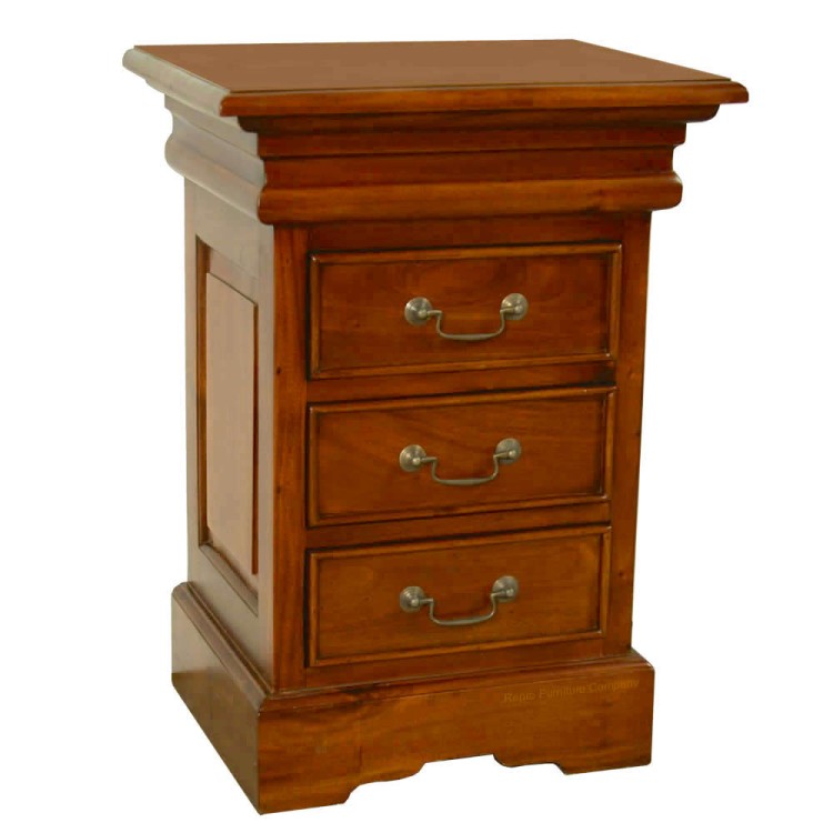 French Mahogany Sleigh Bedroom Range French Mahogany Sleigh Bedroom Range