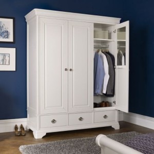 Bentley Designs Chantilly White Triple Wardrobe Bentley Designs Chantilly White Triple Wardrobe