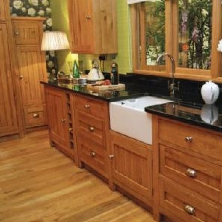 Evelyn Oak Kitchen Furniture