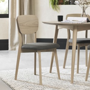 Bentley Designs Dansk Oak Furniture Veneer Dining Chair (Pair)