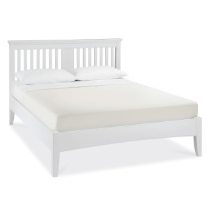 Hampstead White Painted Furniture King Size 5ft Bed Hampstead White Painted Furniture King Size 5ft Bed