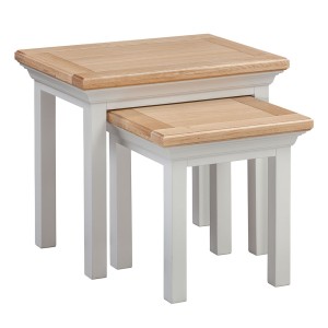 Cotswold Solid Oak Cream Painted Furniture Nest of 2 Tables Cotswold Solid Oak Cream Painted Furniture Nest of 2 Tables