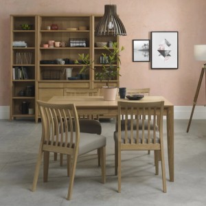 Bentley Designs Bergen Oak 4-6 Extending Dining Table and 4 Bergen Oak Dining Chairs in Grey Bonded Leather Bentley Designs Bergen Oak 4-6 Extending Dining Table and 4 Bergen Oak Dining Chairs in Grey Bonded Leather
