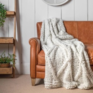 Regency Design Diamond Cream Cable Knitted Throw Regency Design Diamond Cream Cable Knitted Throw