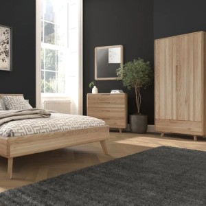 Bell and Stocchero Como Solid Oak Medium 4 Chest of Drawers Bell and Stocchero Como Solid Oak Medium 4 Chest of Drawers