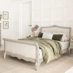 Willis & Gambier Camille Aged Oak 5ft King Size High End Bed