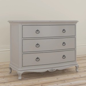 Willis & Gambier Etienne Soft Grey Painted 3 Drawer Low Bedroom Chest Willis & Gambier Etienne Soft Grey Painted 3 Drawer Low Bedroom Chest