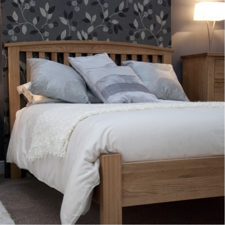 Opus Solid Oak Furniture Arched 4ft6 Double Bed